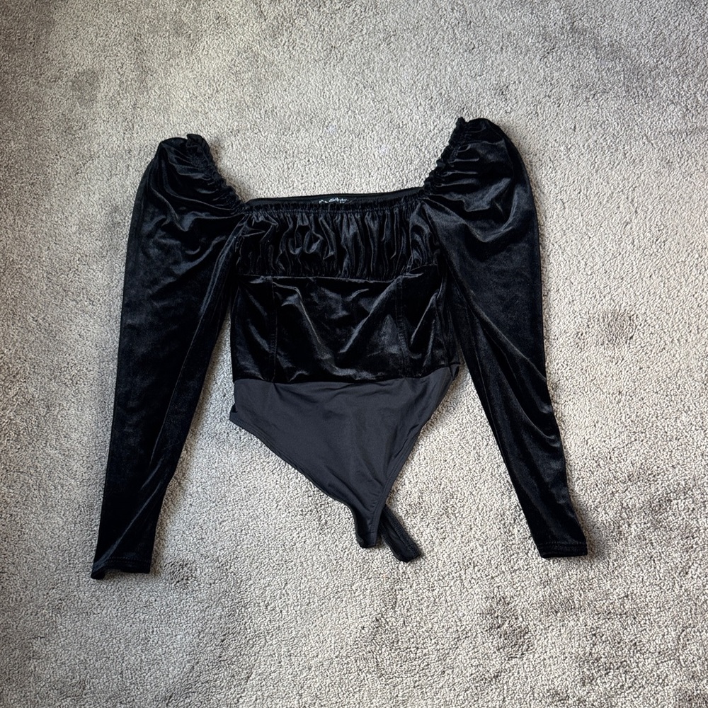 Miss Selfridge Black Velvet Off Shoulder Bodysuit Long Sleeve SIZE 6